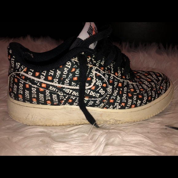 Nike Just Do it Air Forces 1 - Picture 4 of 7